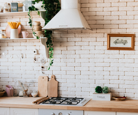 Statement hoods and backsplash