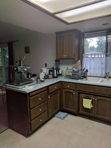 kitchen before a remodel